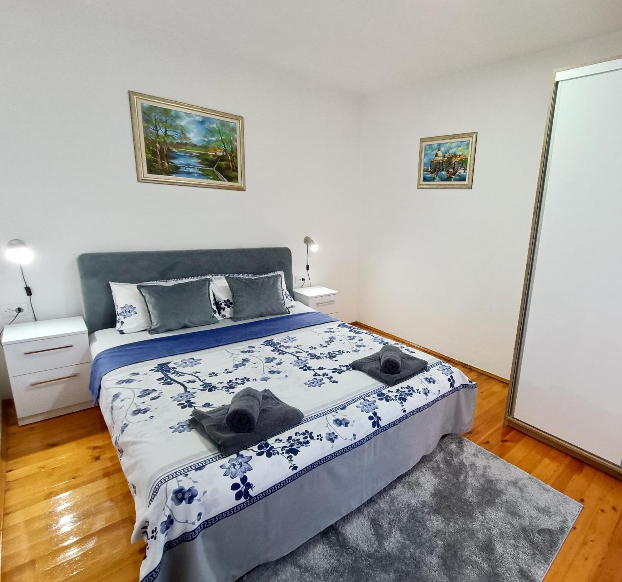 Entire House Floor - 2-bedroom Cozy & Peaceful 公寓 *